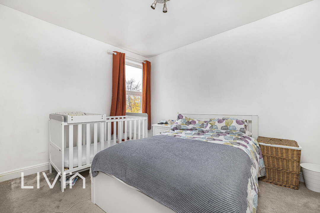 3 bed terraced house for sale in Dominion Road, Croydon  - Property Image 9