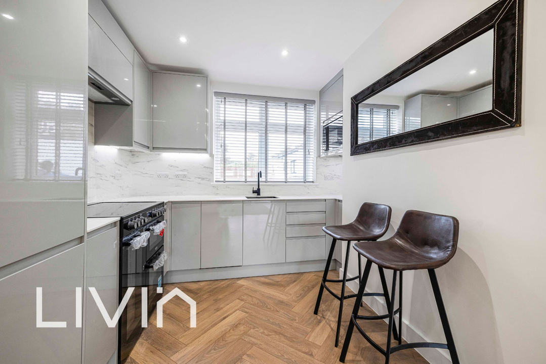 3 bed semi-detached house to rent in Newark Road, South Croydon  - Property Image 9