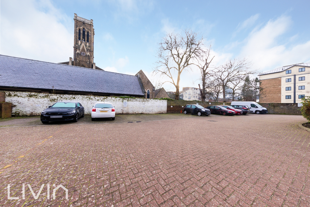 1 bed apartment for sale in Chartwell Close, Croydon  - Property Image 11