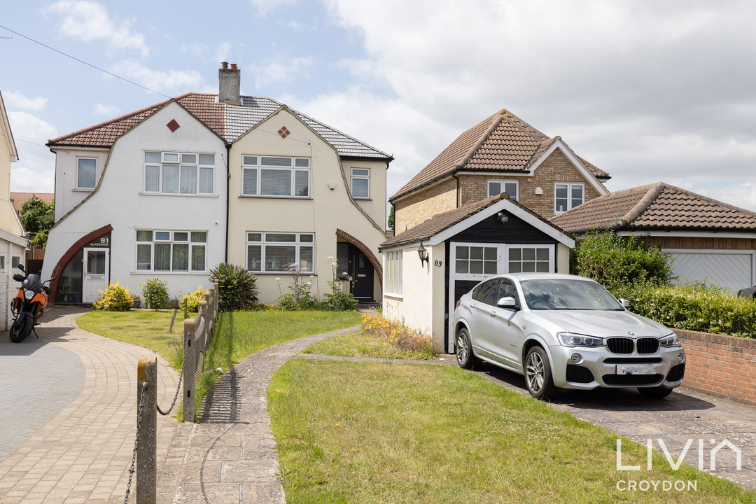 3 bed semi-detached house to rent in Gladeside, Croydon  - Property Image 4