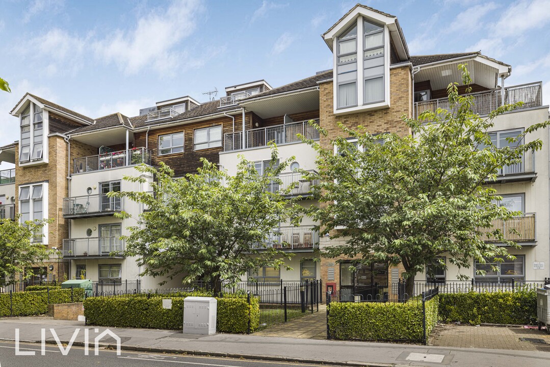 2 bed apartment for sale in Dunedin Court, Croydon 3