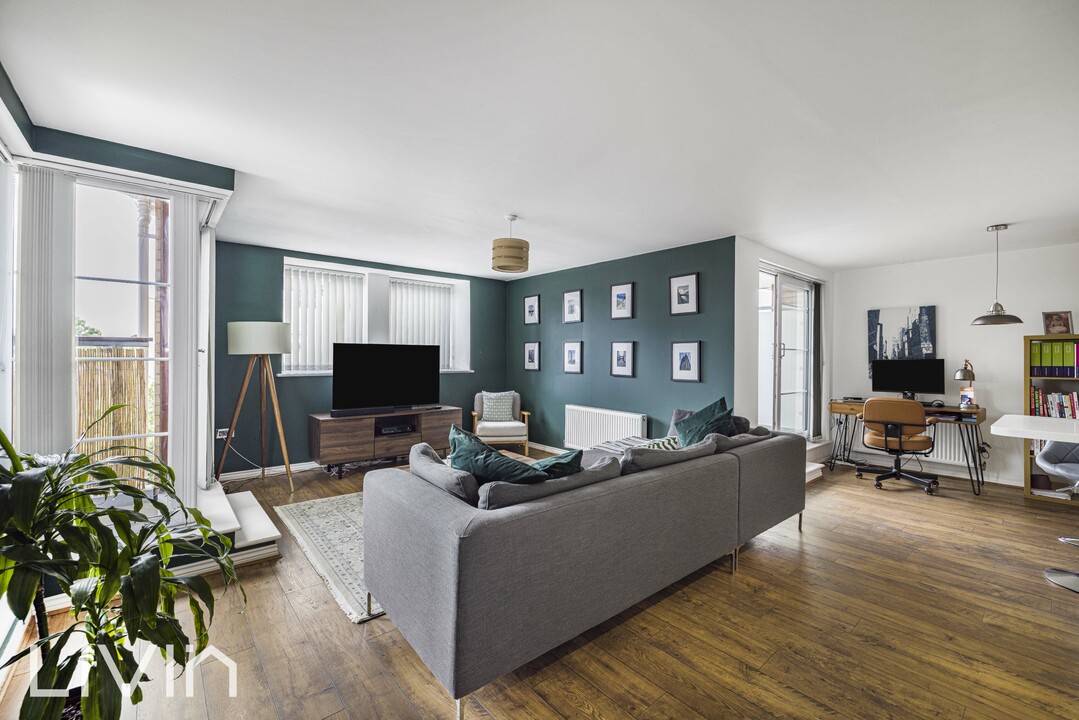 2 bed apartment for sale in Dunedin Court, Croydon 2