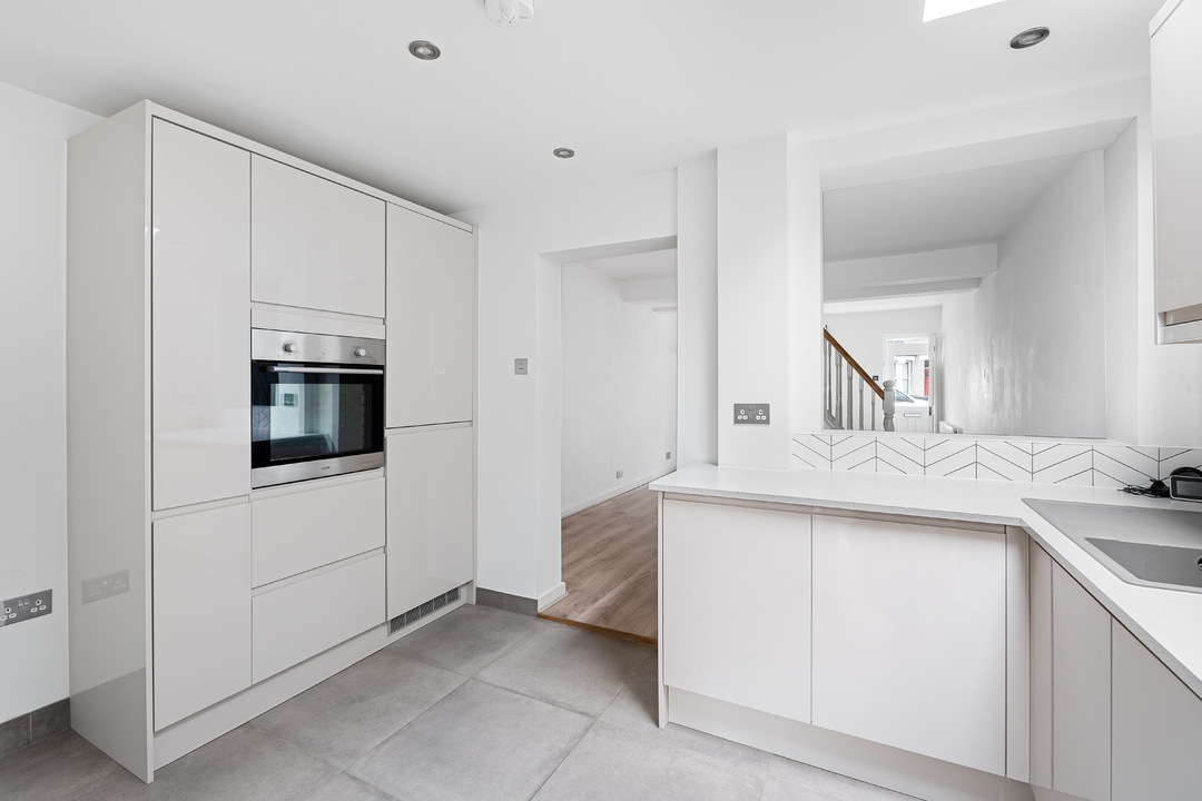 2 bed terraced house for sale in Edward Road, Croydon  - Property Image 14