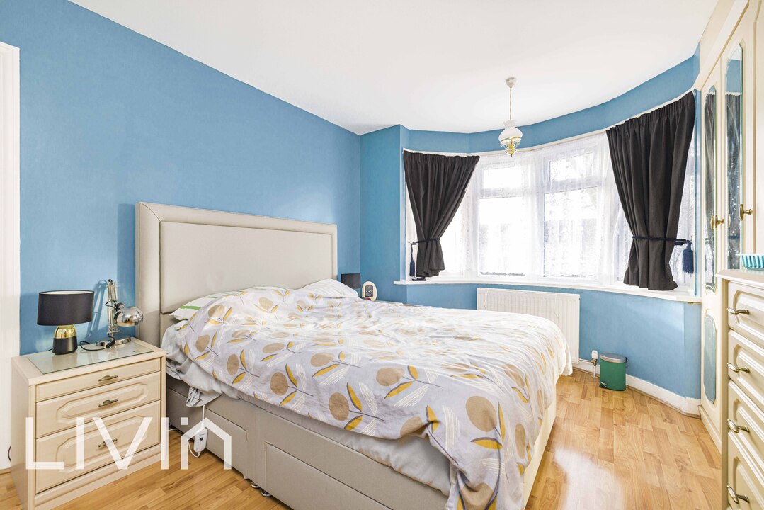 3 bed end of terrace house for sale in Mitcham Road, Croydon  - Property Image 17