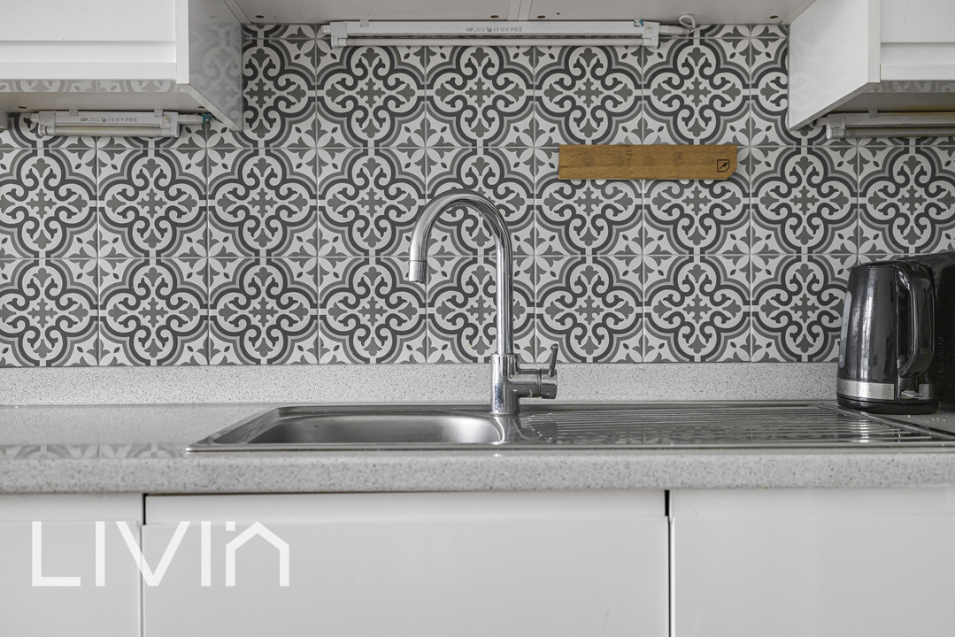 2 bed apartment for sale in Lower Coombe Street, Croydon 4