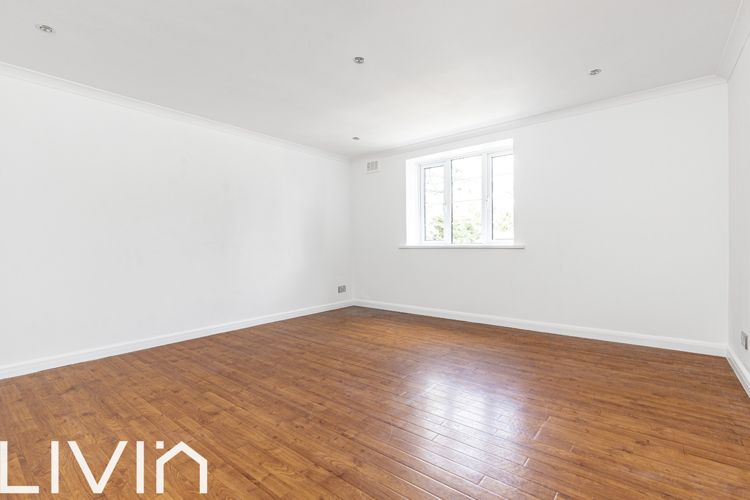 3 bed apartment for sale in The Woodlands, Crystal Palace  - Property Image 7