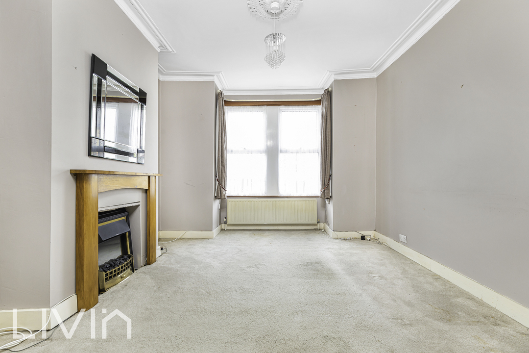 3 bed terraced house for sale in Tanfield Road, Croydon 9
