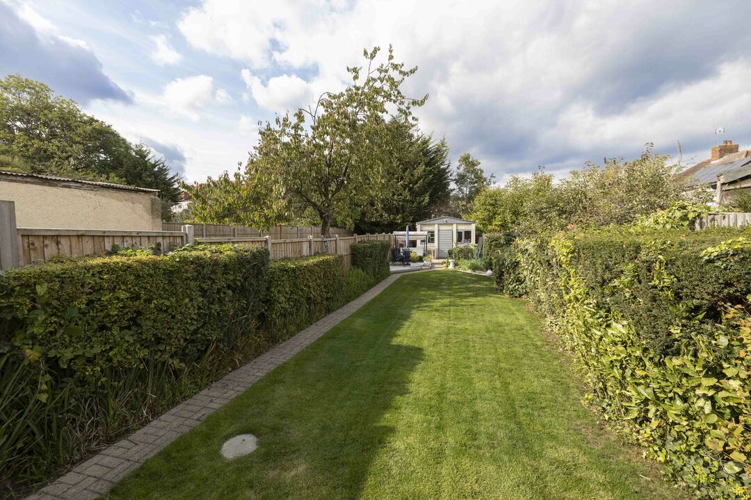 5 bed semi-detached house for sale in Woodvale Avenue, South Norwood 14