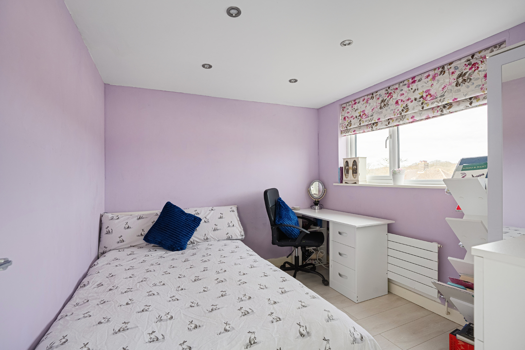 5 bed semi-detached house for sale in Ellesmere Drive, Sanderstead 10