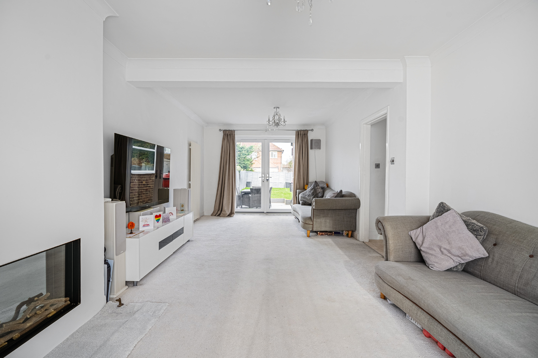 5 bed semi-detached house for sale in Ellesmere Drive, Sanderstead 1