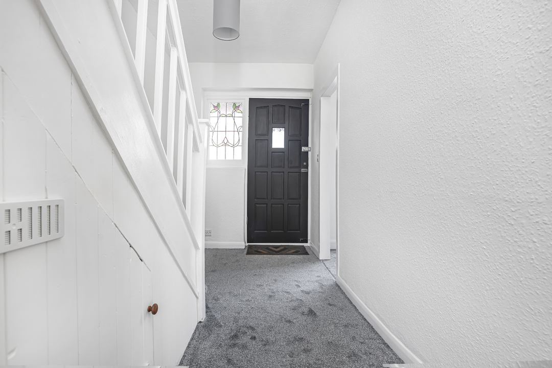 3 bed end of terrace house for sale in Mersham Road, Thornton Heath  - Property Image 3