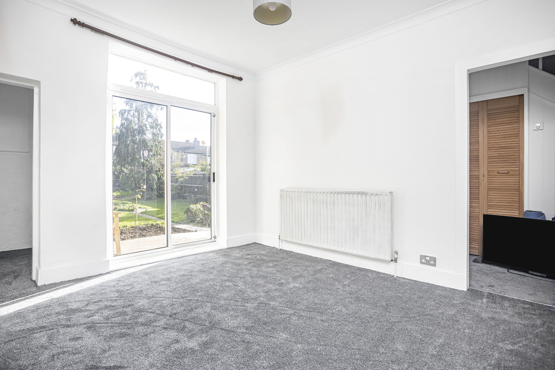 3 bed end of terrace house for sale in Mersham Road, Thornton Heath  - Property Image 7
