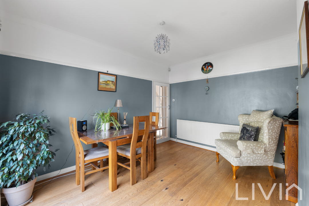 3 bed semi-detached house for sale in Verdayne Avenue, Shirley  - Property Image 5