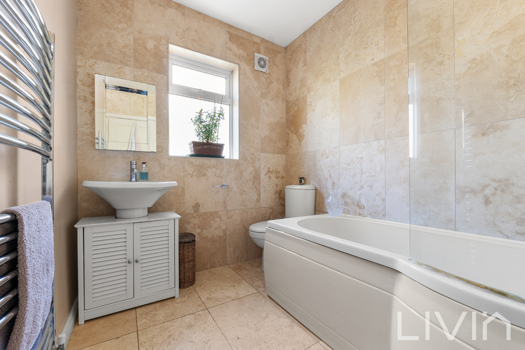 3 bed semi-detached house for sale in Verdayne Avenue, Shirley 11