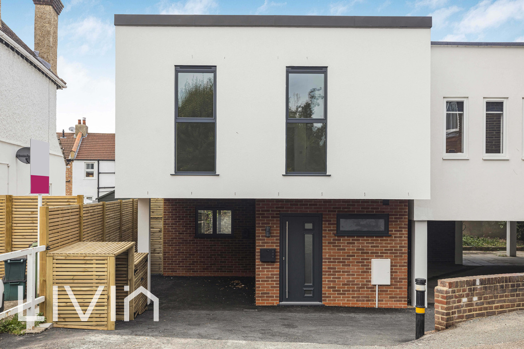 3 bed end of terrace house for sale in Lodge Road, Wallington  - Property Image 11