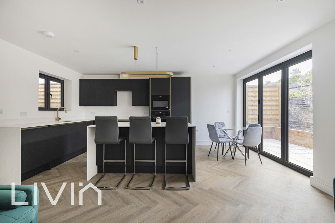 3 bed end of terrace house for sale in Lodge Road, Wallington  - Property Image 14