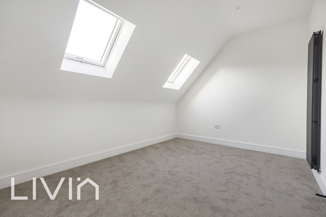 3 bed end of terrace house for sale in Lodge Road, Wallington 21