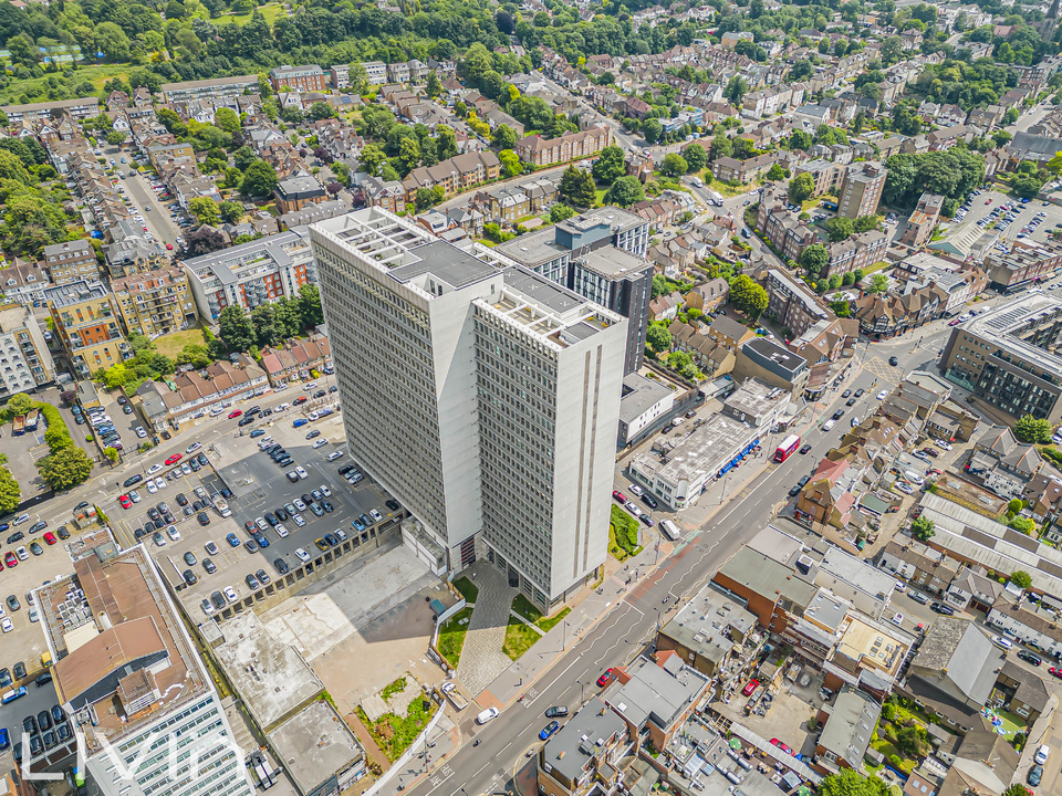 1 bed apartment for sale in High Street, Croydon  - Property Image 14