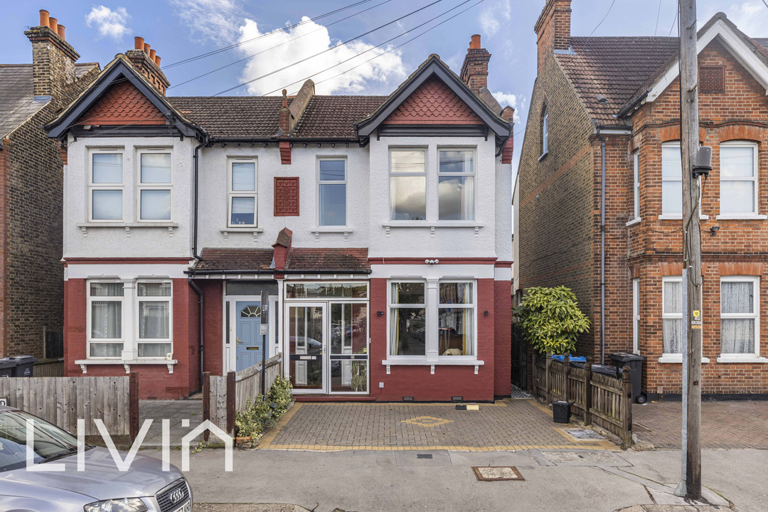3 bed terraced house for sale in Edith Road, London, SE25