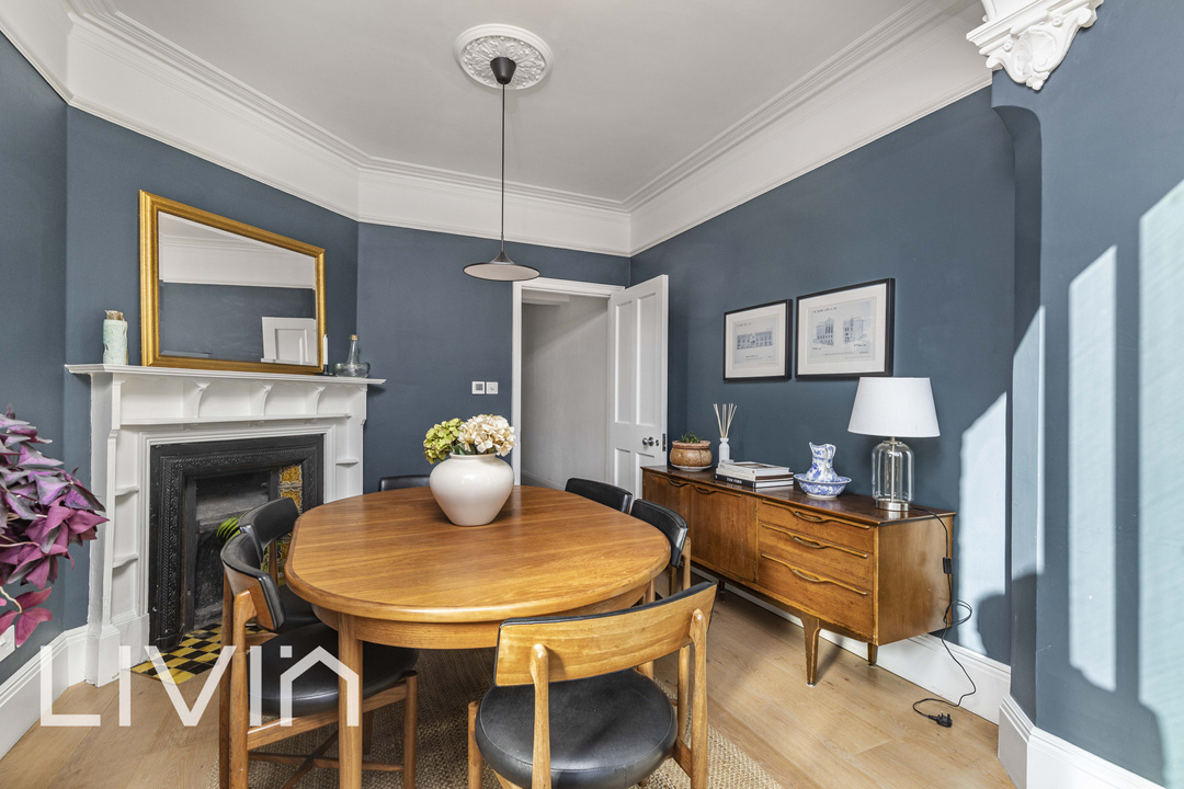 3 bed terraced house for sale in Edith Road, London  - Property Image 6