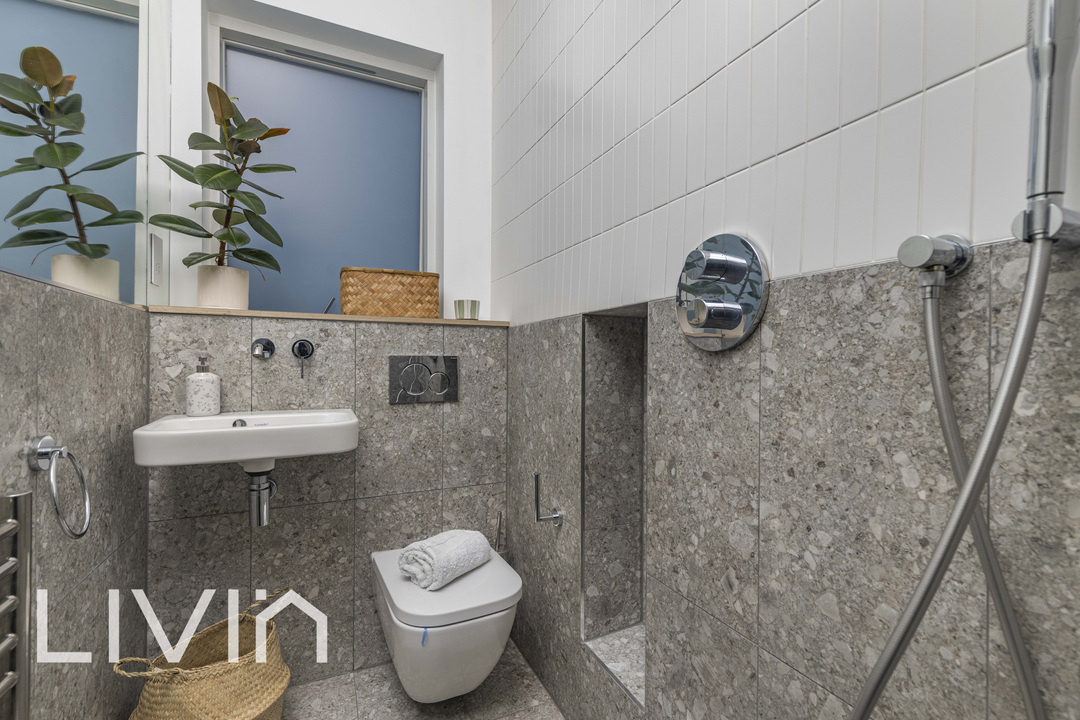 3 bed terraced house for sale in Edith Road, London  - Property Image 8