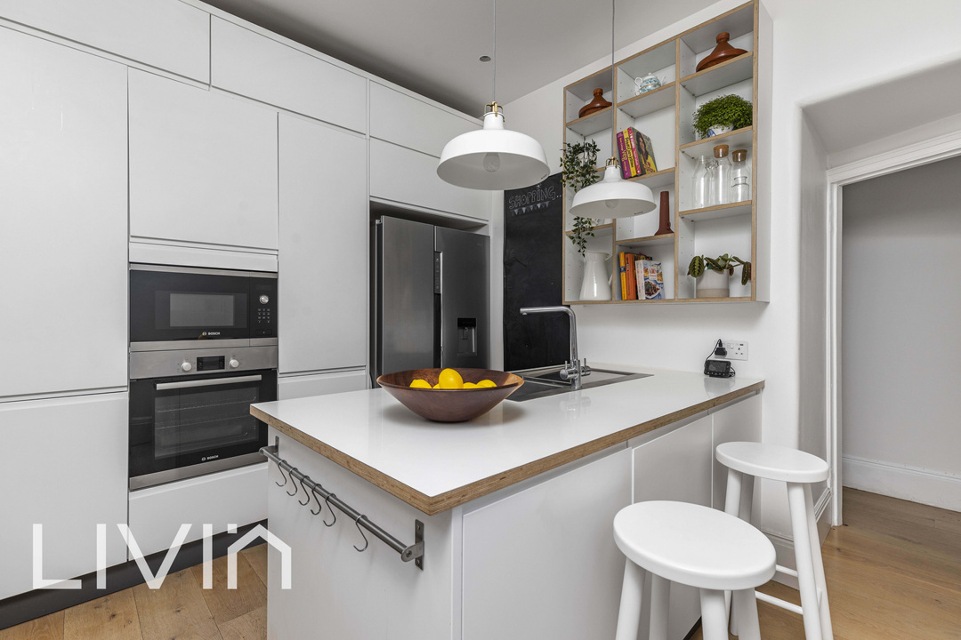 3 bed terraced house for sale in Edith Road, London  - Property Image 11