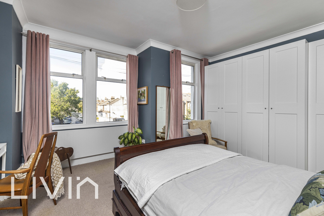 3 bed terraced house for sale in Edith Road, London  - Property Image 16