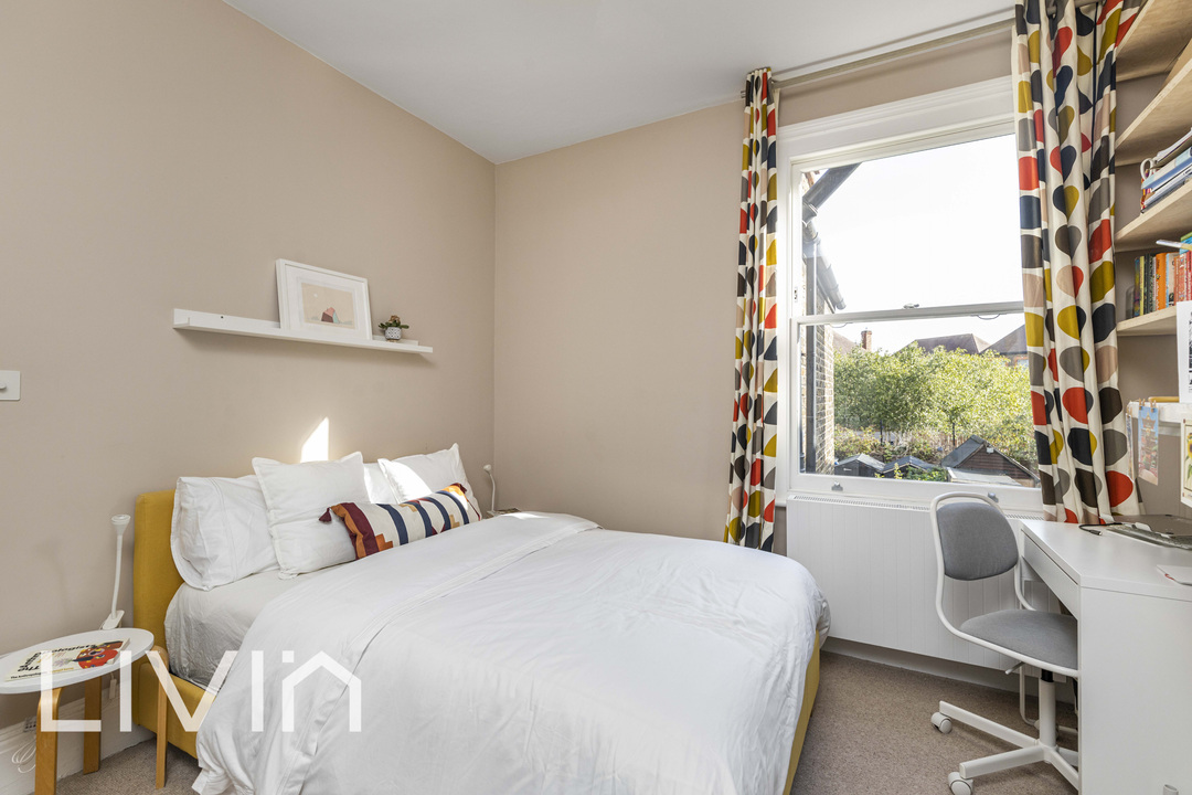3 bed terraced house for sale in Edith Road, London  - Property Image 19
