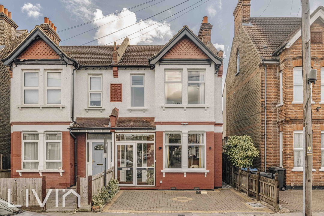 3 bed terraced house for sale in Edith Road, London  - Property Image 27
