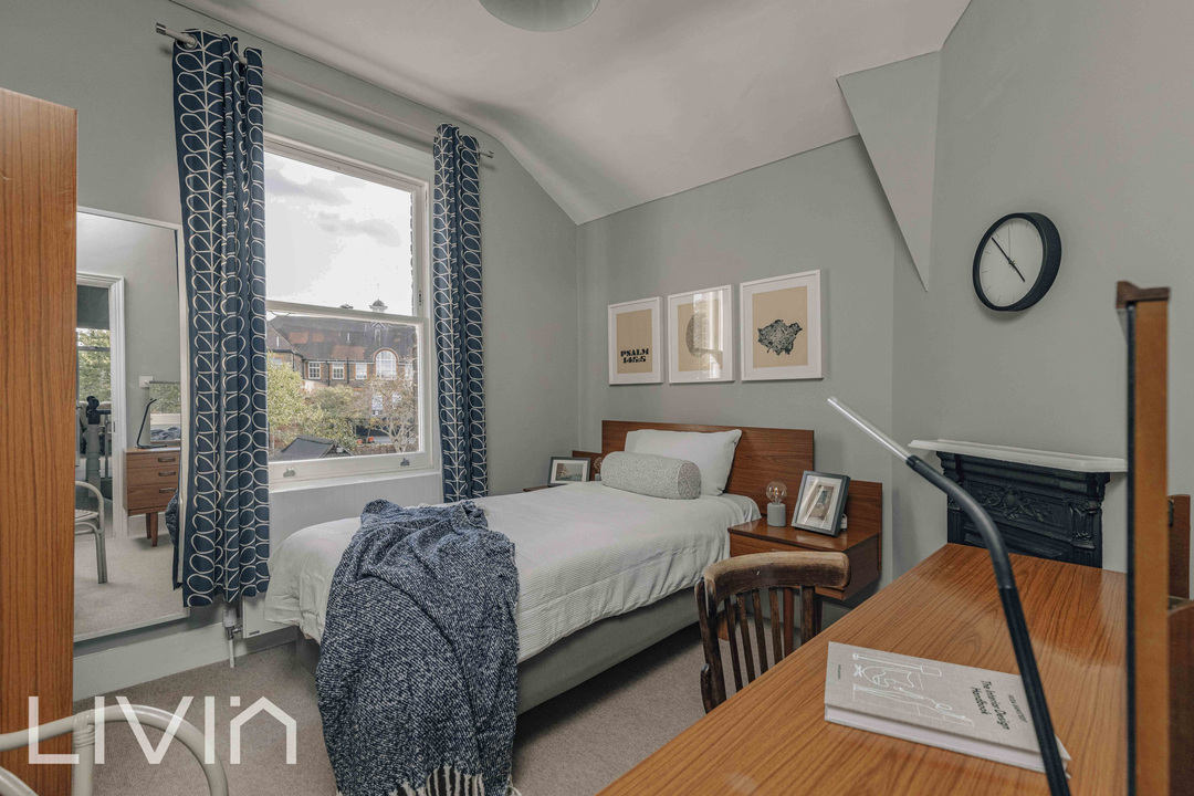 3 bed terraced house for sale in Edith Road, London 24