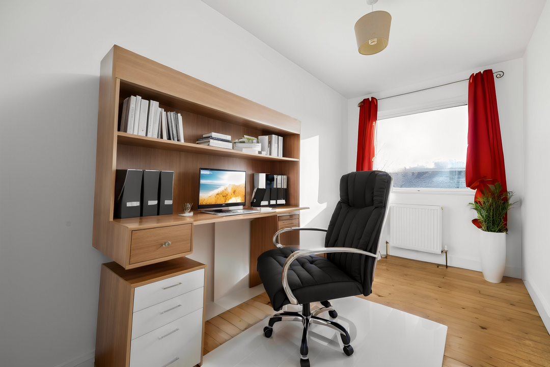 3 bed maisonette for sale in Pixton Way, Croydon 7