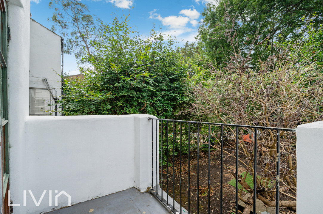 1 bed apartment for sale in Elgin Road, Croydon 6