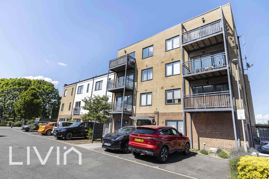2 bed apartment for sale in Watson Place, South Norwood  - Property Image 11