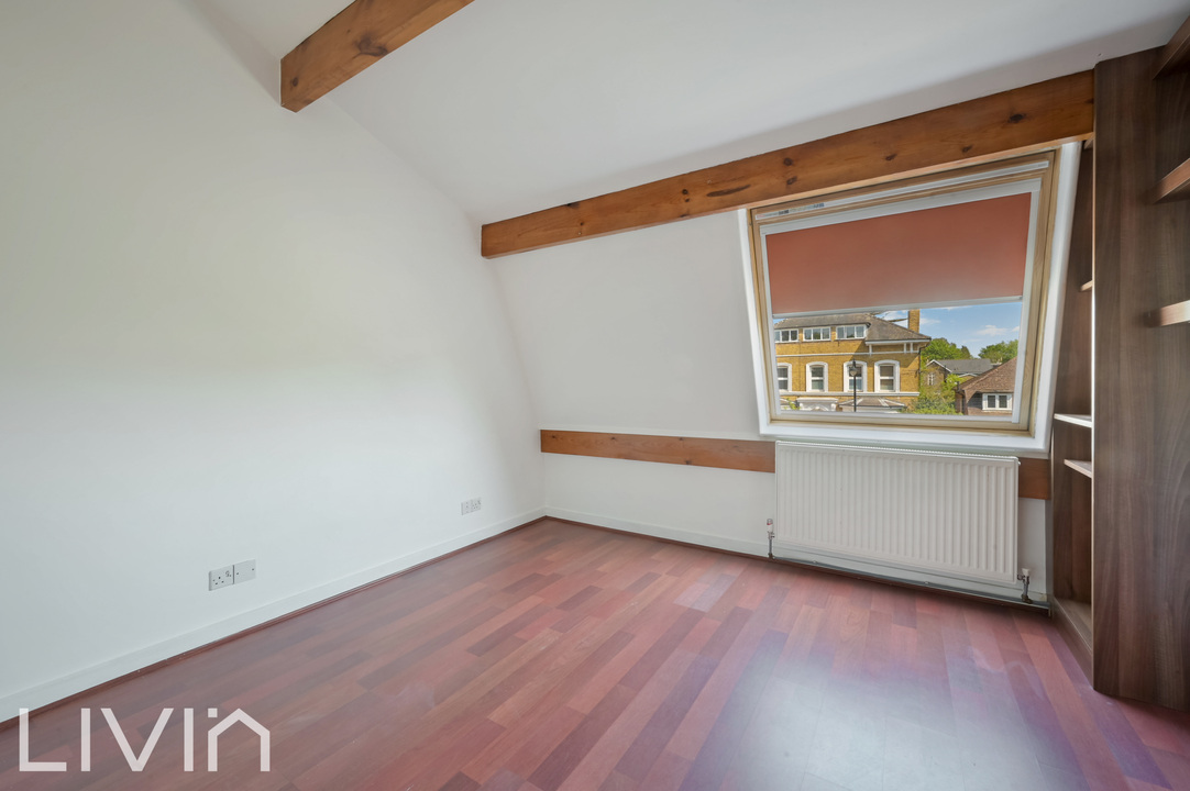 4 bed town house to rent in Wavell Court, Croydon 8