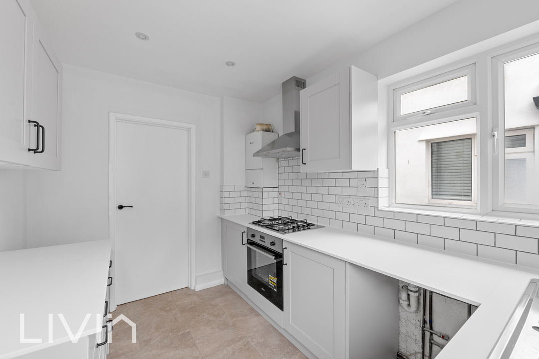 3 bed semi-detached house for sale in Violet Lane, Croydon  - Property Image 7