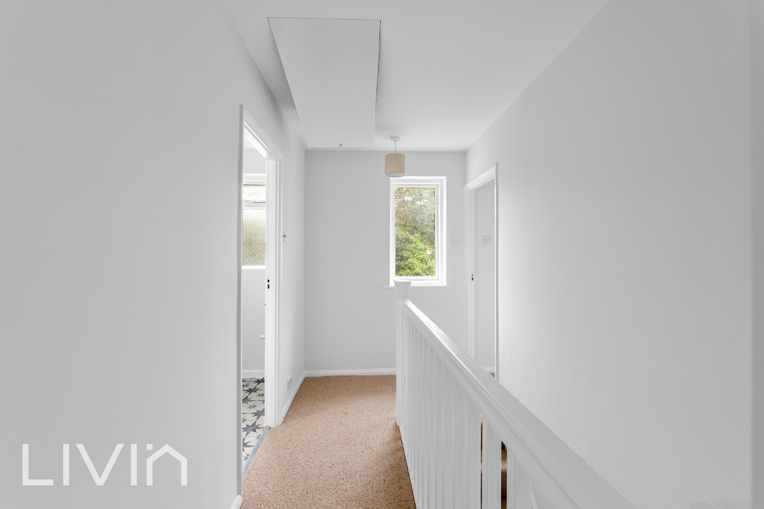 3 bed semi-detached house for sale in Violet Lane, Croydon  - Property Image 17