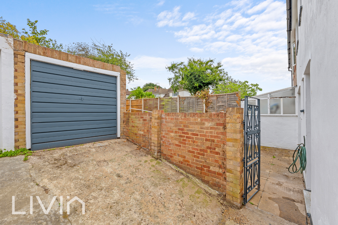 3 bed semi-detached house for sale in Violet Lane, Croydon  - Property Image 21