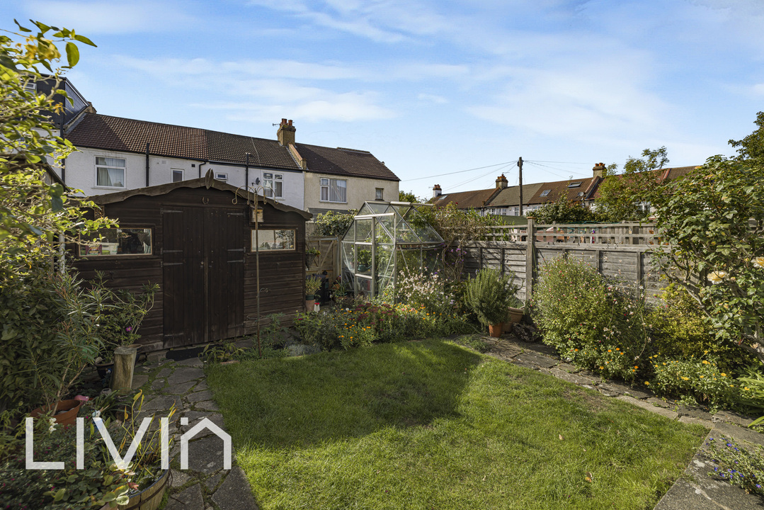 3 bed terraced house for sale in Sundridge Road, Croydon 8