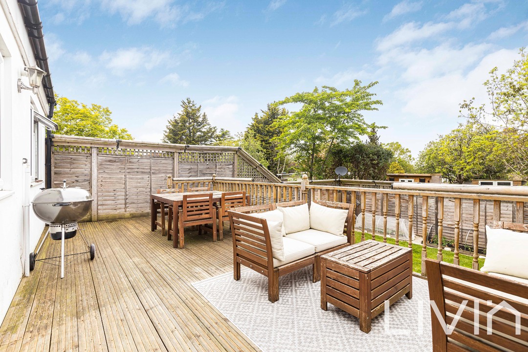 1 bed apartment for sale in Addiscombe Road, Croydon 10