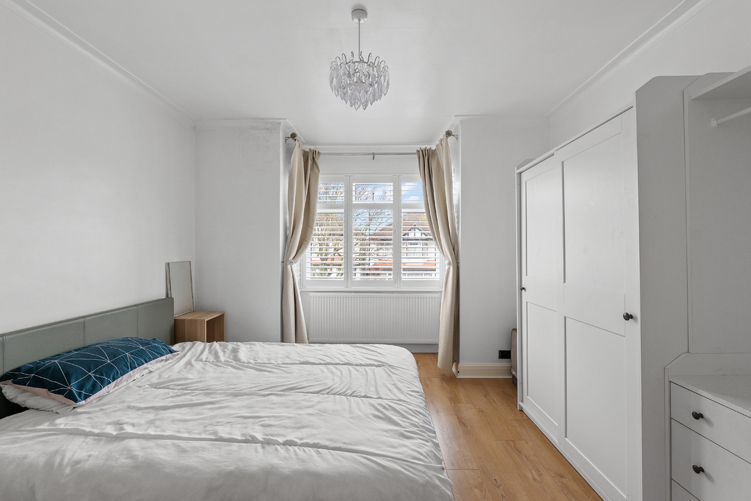 2 bed apartment to rent in Brampton Road, Croydon 7