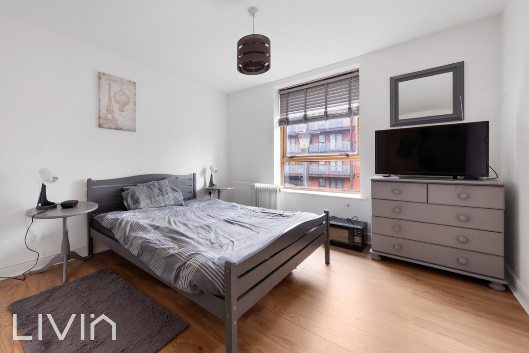 2 bed apartment to rent in Callender Court, Croydon 4