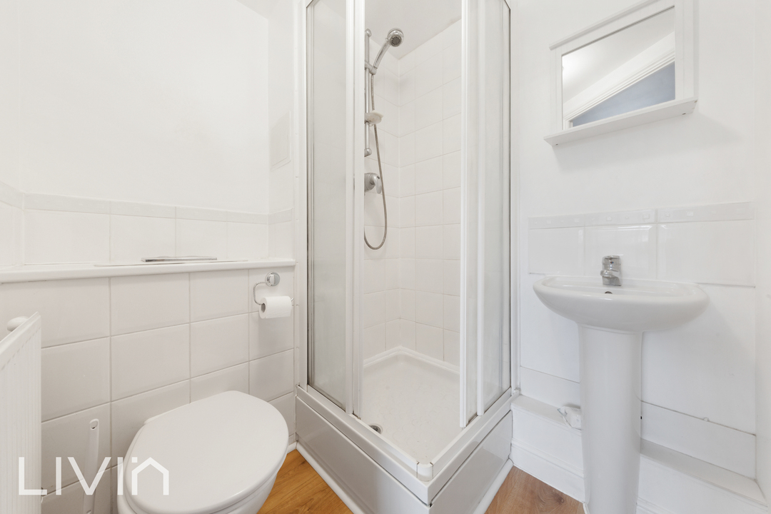 2 bed apartment to rent in Callender Court, Croydon 7