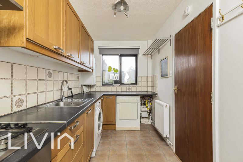 2 bed apartment for sale in Princess Road, Croydon 9