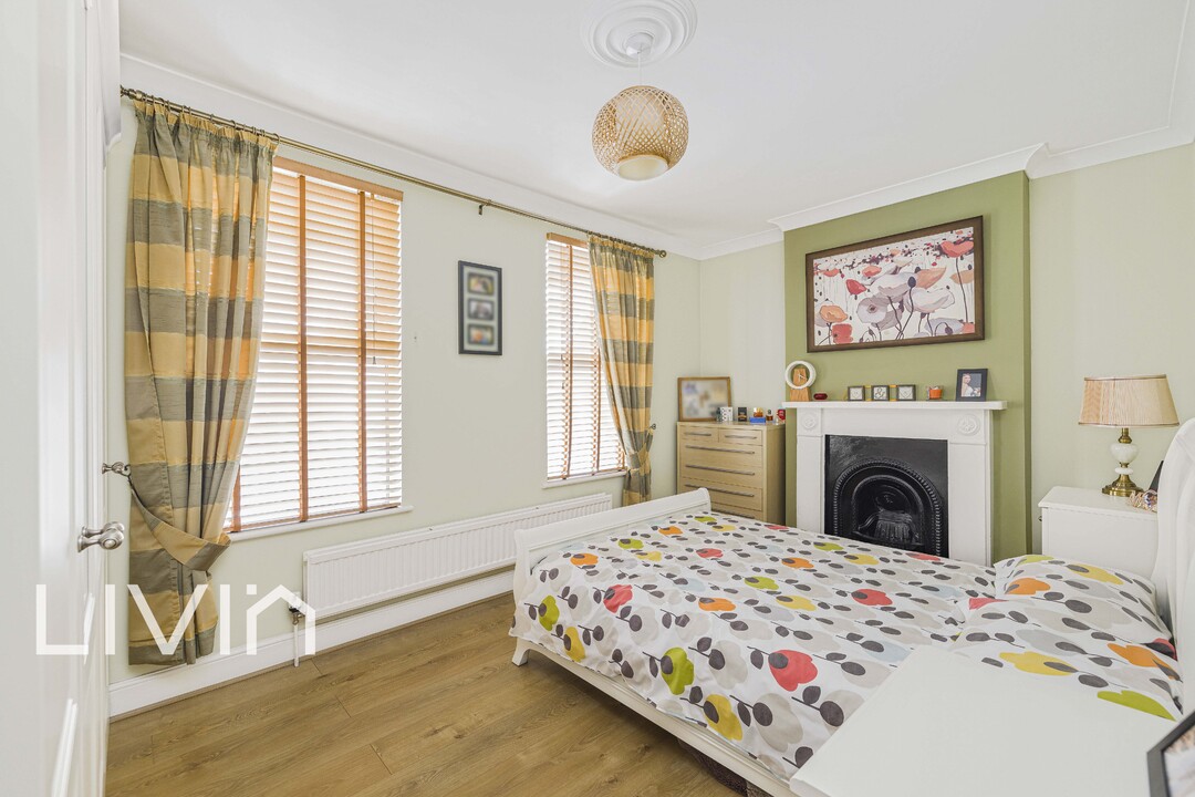 2 bed semi-detached house for sale in Sylverdale Road, Croydon 10