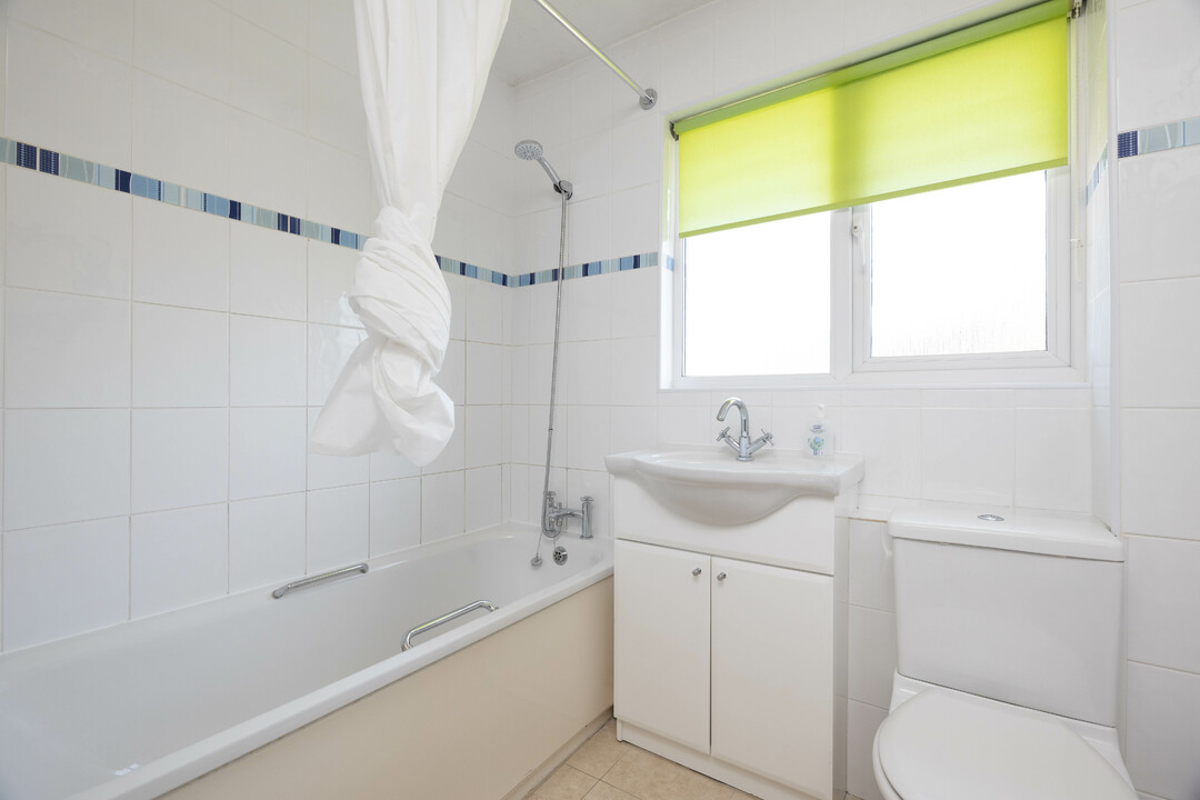 3 bed end of terrace house for sale in Goodhew Road, Croydon  - Property Image 10