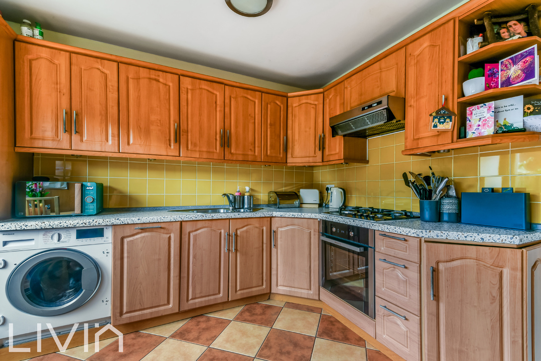 3 bed terraced house for sale in Rusthall Close, Croydon  - Property Image 9