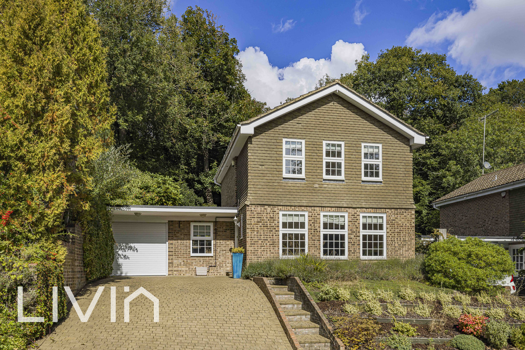 4 bed detached house for sale in Boundary Way, Croydon  - Property Image 20