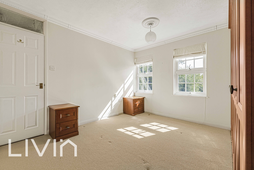 4 bed detached house for sale in Boundary Way, Croydon  - Property Image 15