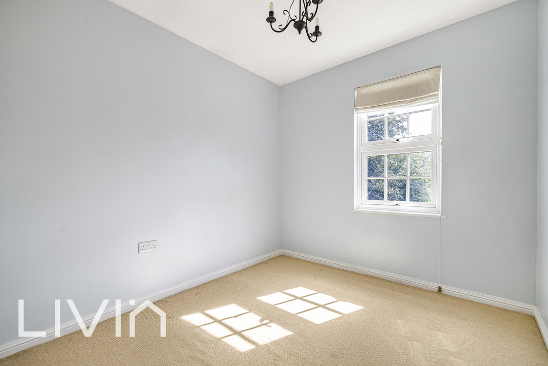 4 bed detached house for sale in Boundary Way, Croydon  - Property Image 16