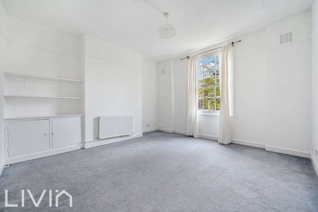 2 bed apartment to rent in Lorn Road, London 2